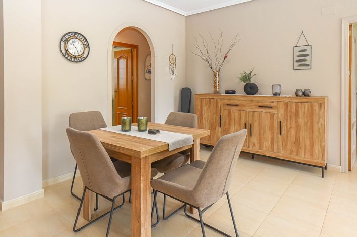 Image No.15-3 Bed Villa / Detached for sale