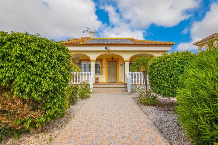 Image No.16-3 Bed Villa / Detached for sale