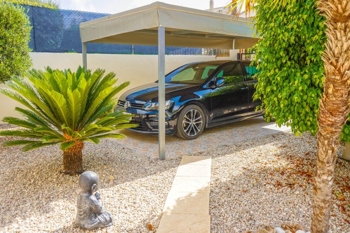 Image No.29-3 Bed Villa / Detached for sale