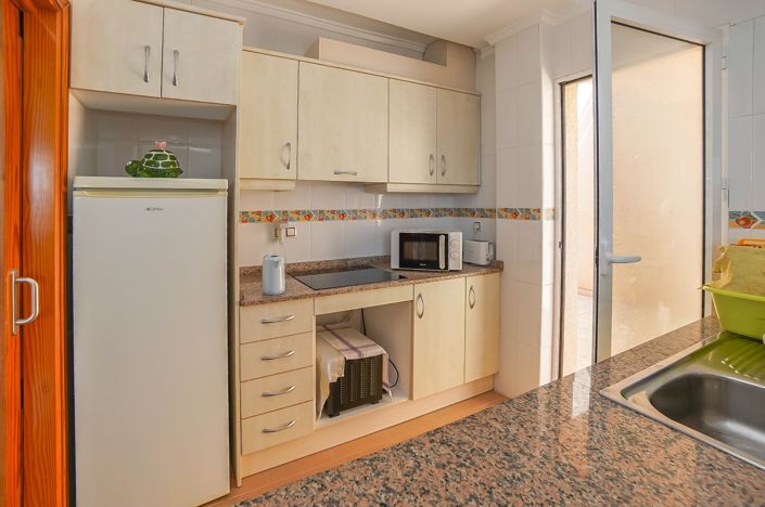 Image No.18-3 Bed Townhouse for sale