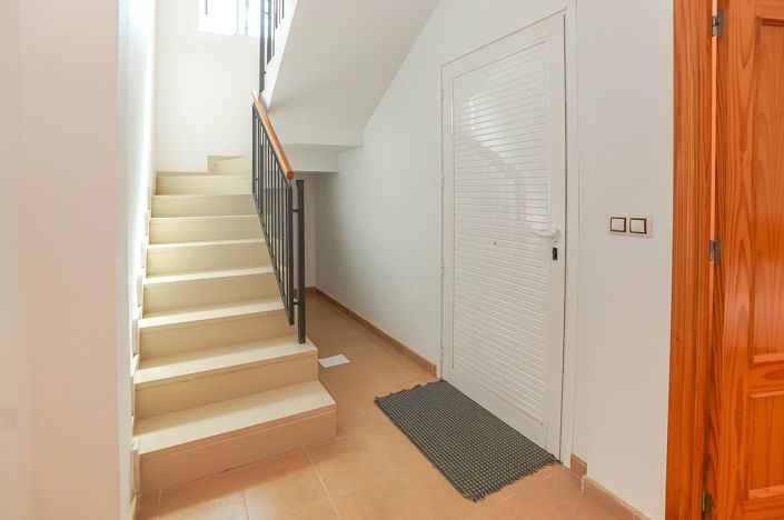 Image No.22-3 Bed Townhouse for sale