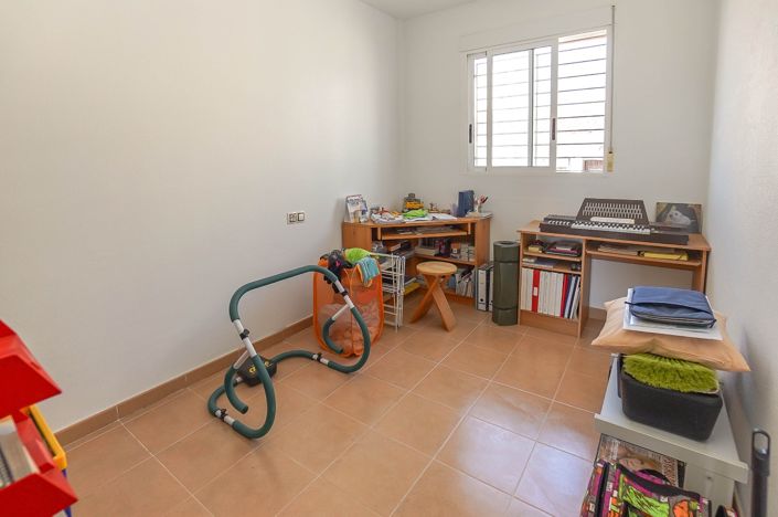 Image No.6-3 Bed Townhouse for sale