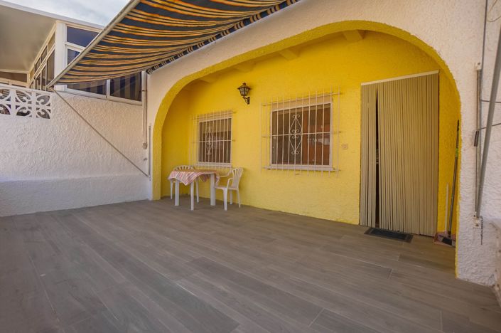 Image No.13-1 Bed House for sale