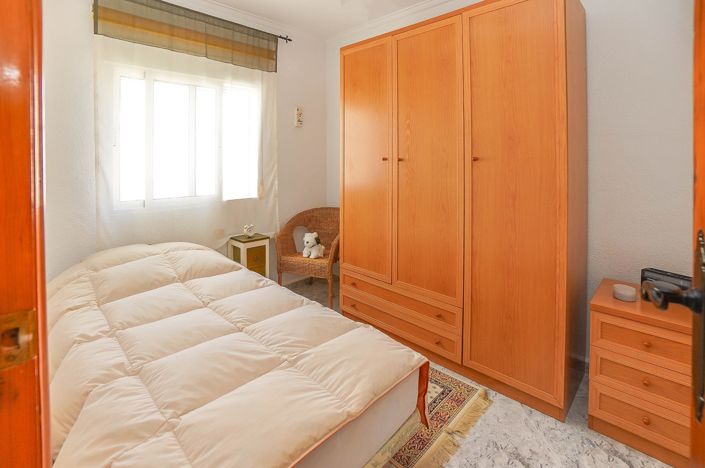 Image No.6-2 Bed Villa / Detached for sale