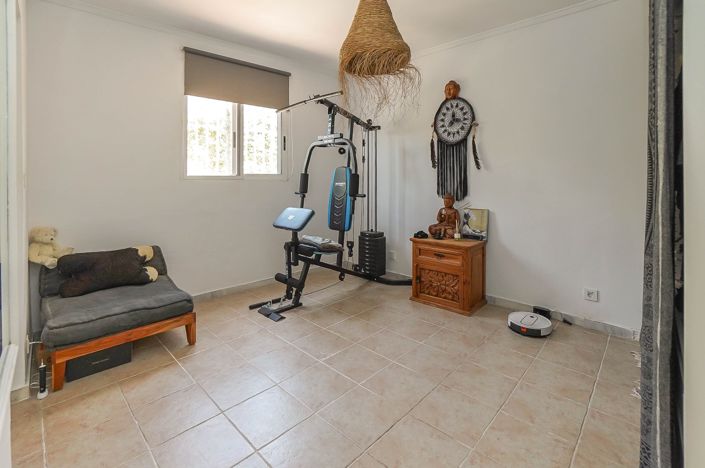 Image No.11-4 Bed Villa / Detached for sale