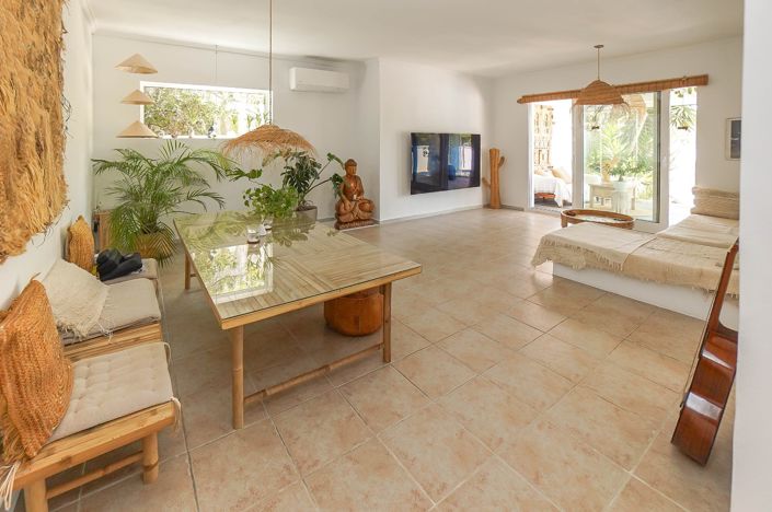 Image No.30-4 Bed Villa / Detached for sale