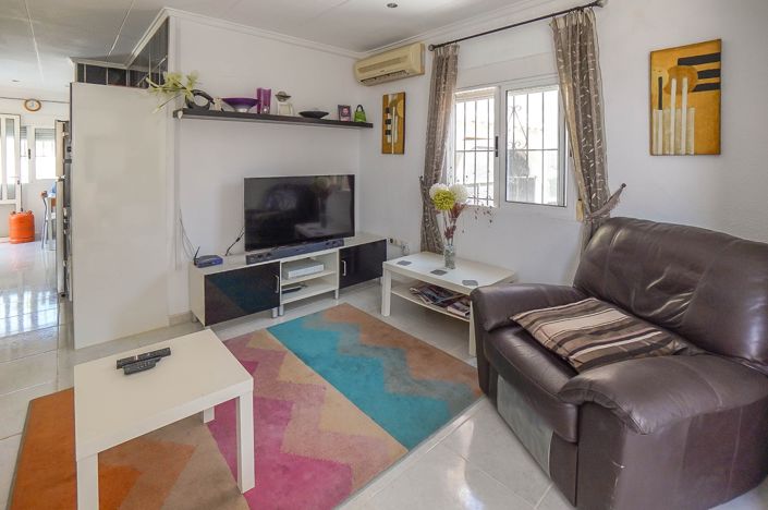Image No.15-3 Bed Villa / Detached for sale