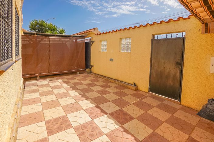 Image No.22-3 Bed Villa / Detached for sale