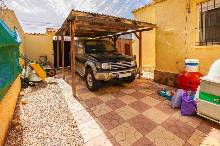 Image No.23-3 Bed Villa / Detached for sale