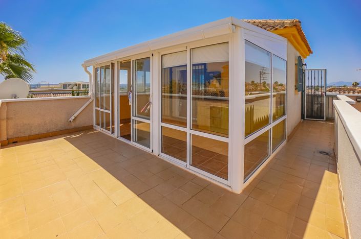 Image No.13-3 Bed Villa / Detached for sale