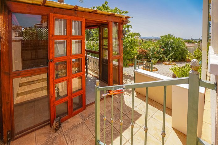 Image No.25-3 Bed Villa / Detached for sale