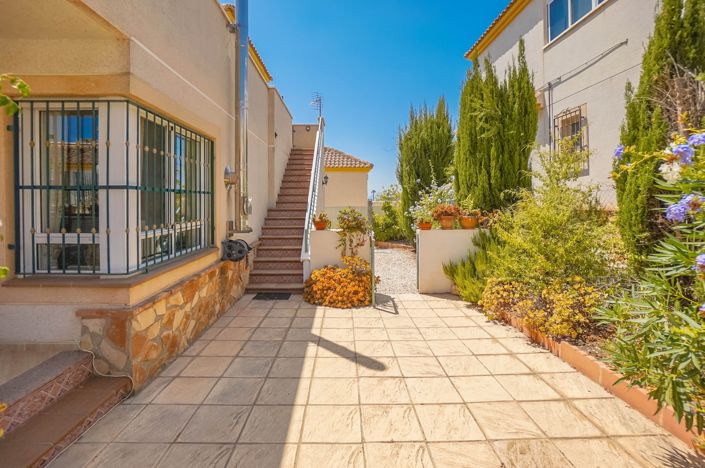 Image No.30-3 Bed Villa / Detached for sale