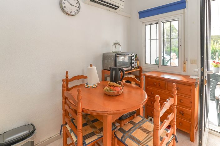 Image No.8-2 Bed Bungalow for sale