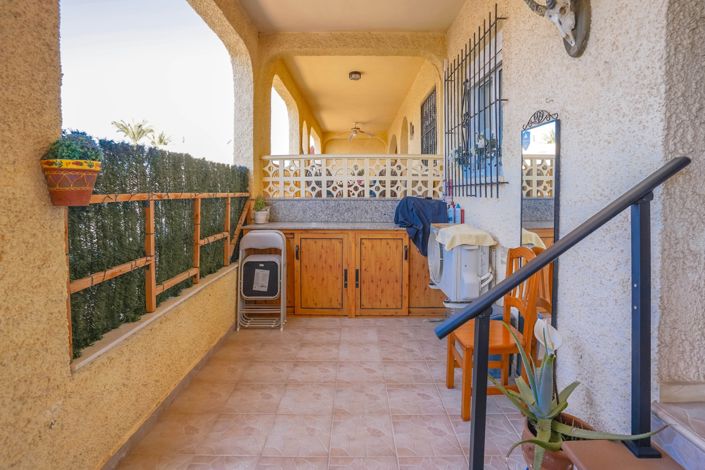 Image No.23-2 Bed Townhouse for sale