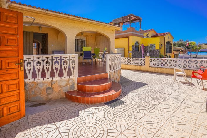 Image No.21-Villa / Détaché de 2 chambres à vendre à La Marina
