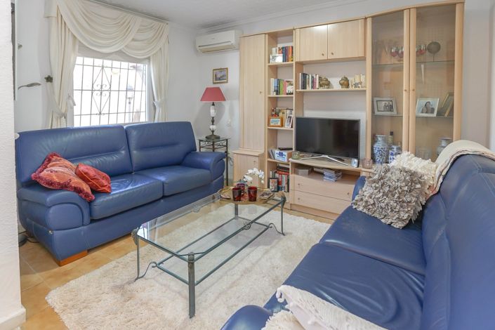 Image No.3-Villa / Détaché de 2 chambres à vendre à La Marina