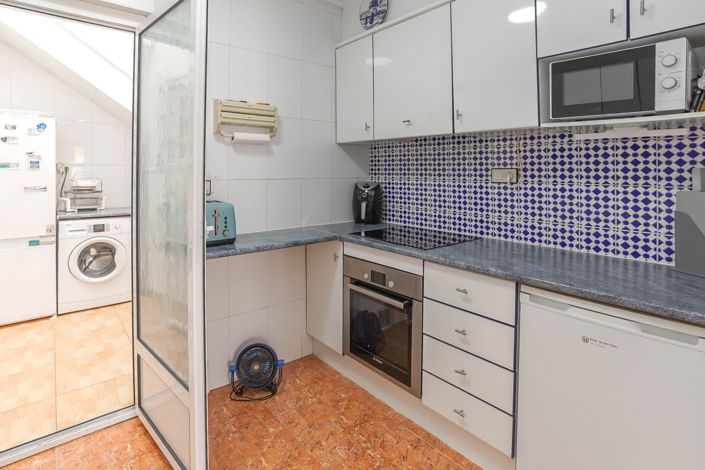 Image No.18-3 Bed Quad for sale