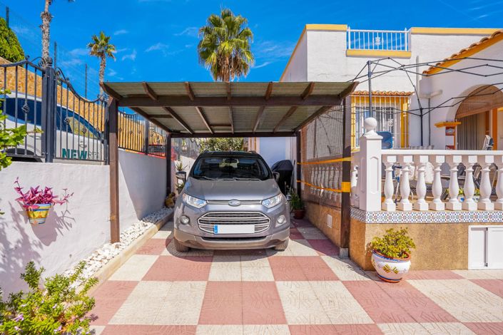 Image No.36-3 Bed Quad for sale