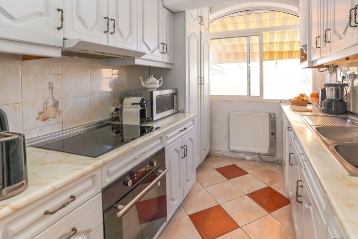 Image No.14-2 Bed Villa / Detached for sale