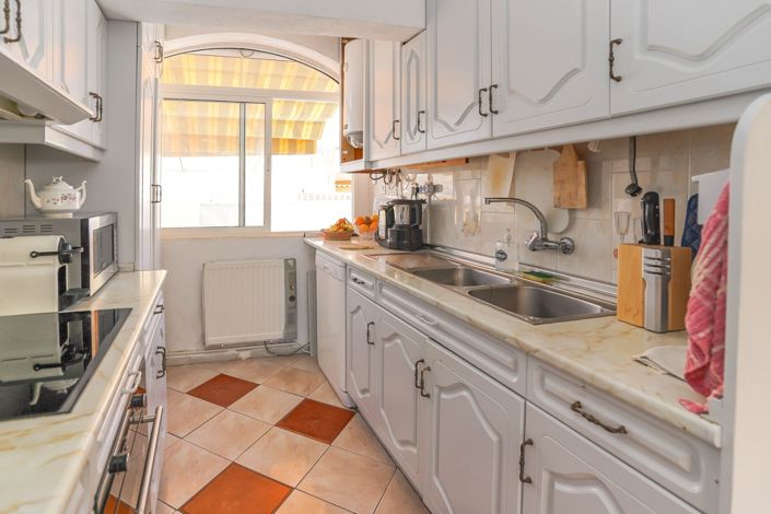 Image No.16-2 Bed Villa / Detached for sale