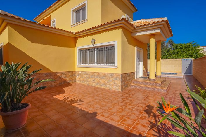 Image No.33-3 Bed Villa / Detached for sale