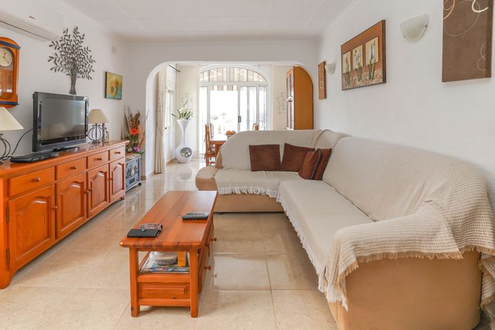 Image No.11-2 Bed Villa / Detached for sale