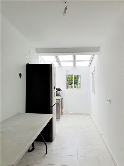 Image No.6-4 Bed Property for sale