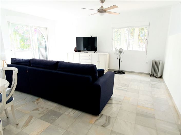 Image No.9-4 Bed Property for sale