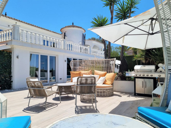 Image No.25-5 Bed Property for sale