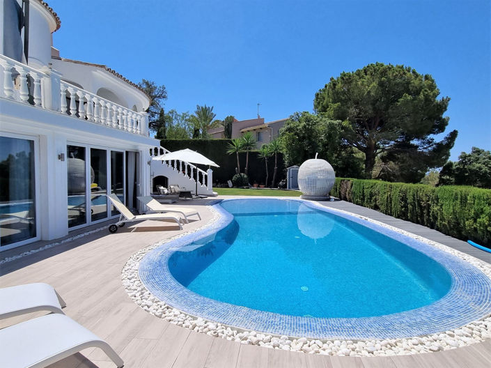 Image No.32-Propriété de 5 chambres à vendre à Elviria