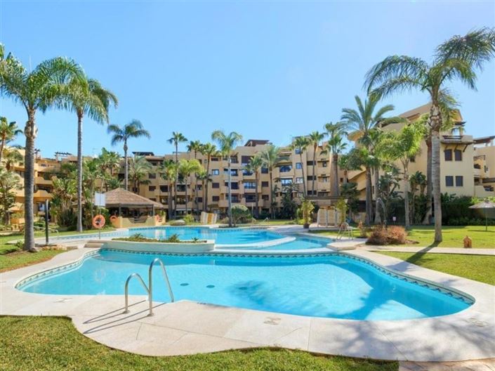 Image No.20-Appartement de 3 chambres à vendre à Estepona