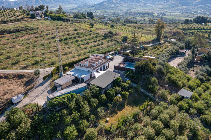Image No.1-Villa / Détaché de 5 chambres à vendre à Pizarra