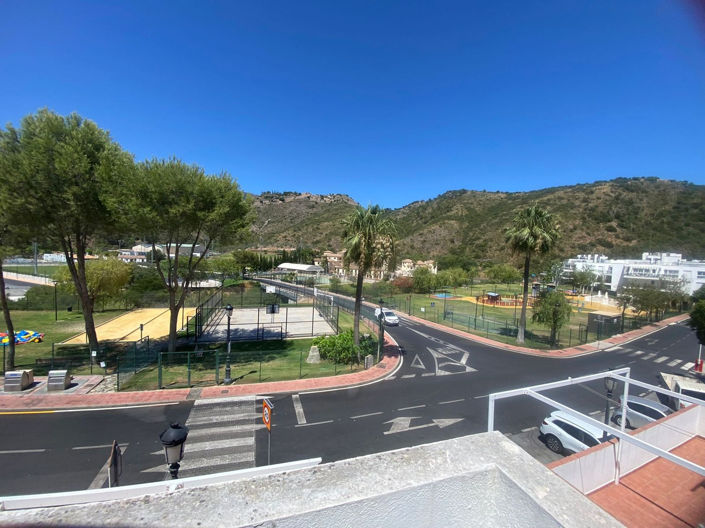 Image No.2-Appartement de 2 chambres à vendre à Benahavis