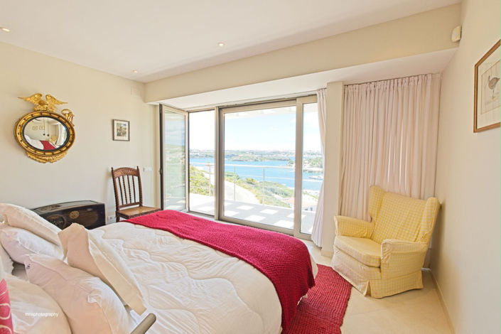 Image No.18-4 Bed Property for sale