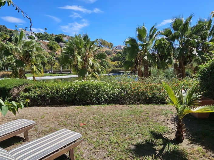 Image No.26-3 Bed Property for sale