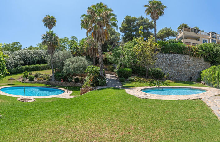 Image No.30-3 Bed Property for sale