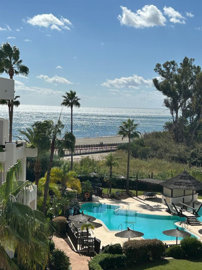 2-5bd7b9d04b45e33852eaf0ec6670150d