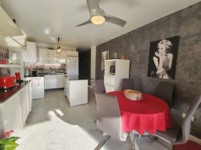 Image No.3-4 Bed Property for sale