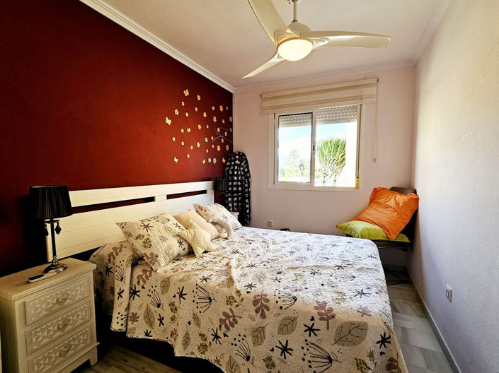 Image No.22-3 Bed Semi-Detached for sale