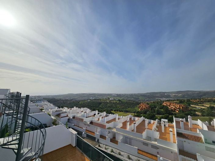 Image No.19-2 Bed Apartment for sale