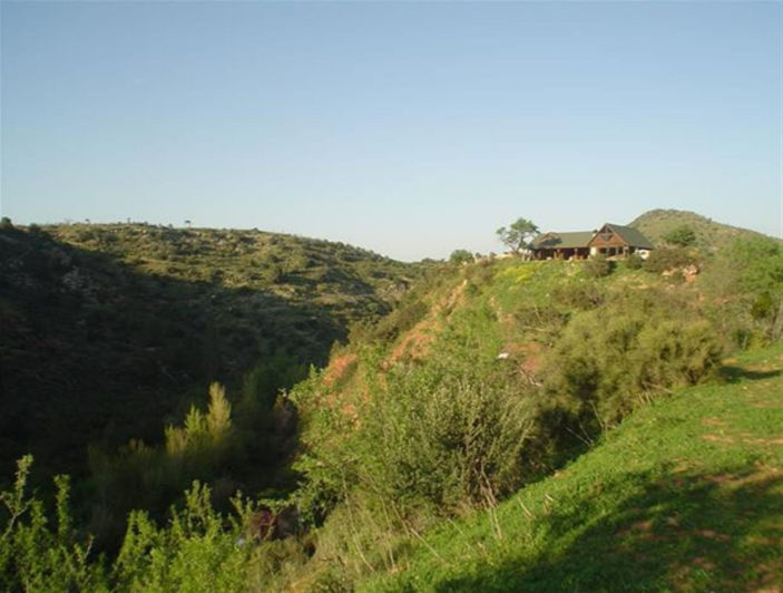 Image No.19-3 Bed Property for sale