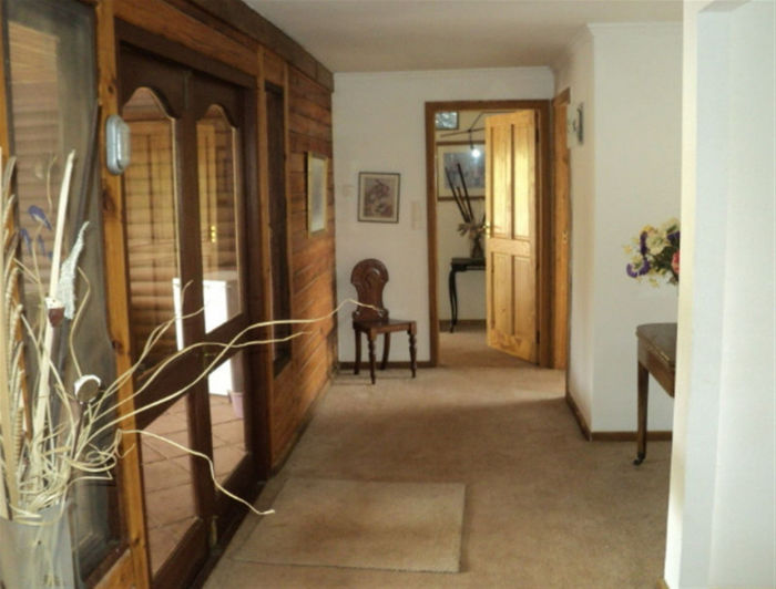 Image No.9-3 Bed Property for sale