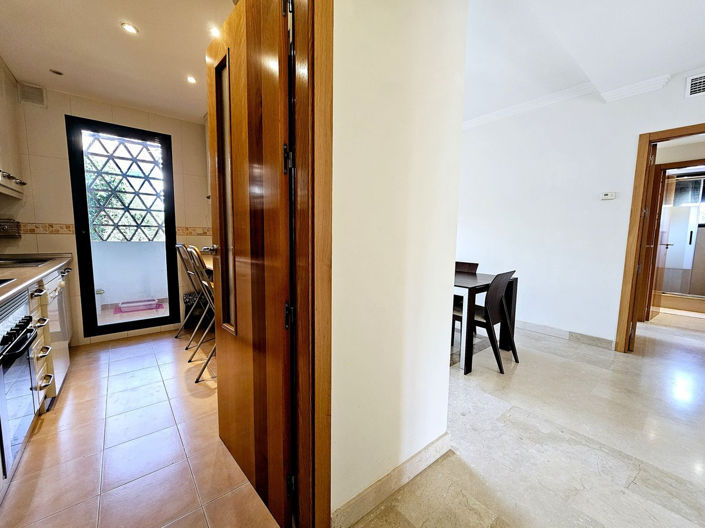 Image No.8-2 Bed Property for sale