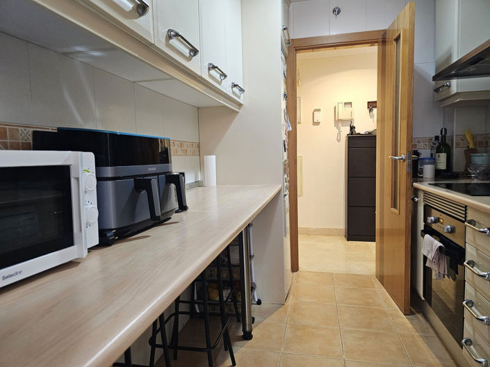 Image No.15-2 Bed Property for sale