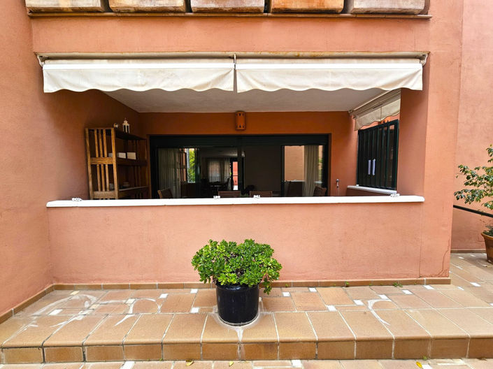 Image No.20-2 Bed Property for sale