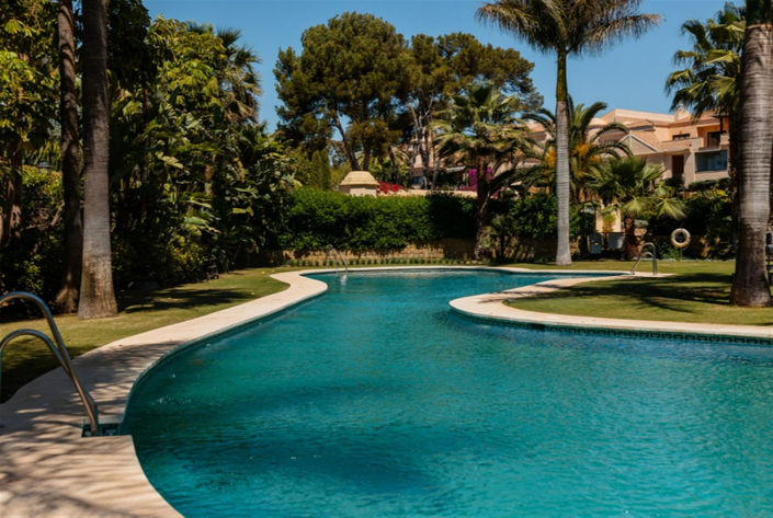 Image No.20-2 Bed Property for sale