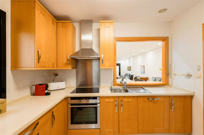 Image No.8-2 Bed Property for sale