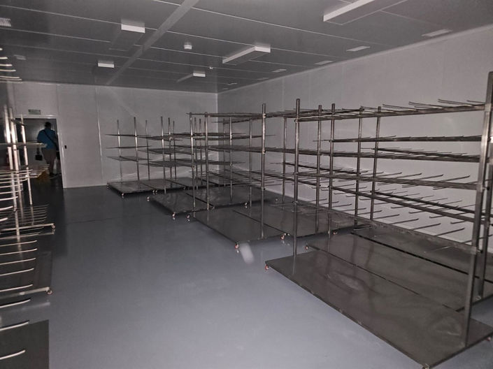 Image No.9-6 Bed Property for sale