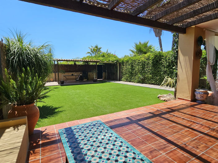 Image No.22-2 Bed Property for sale