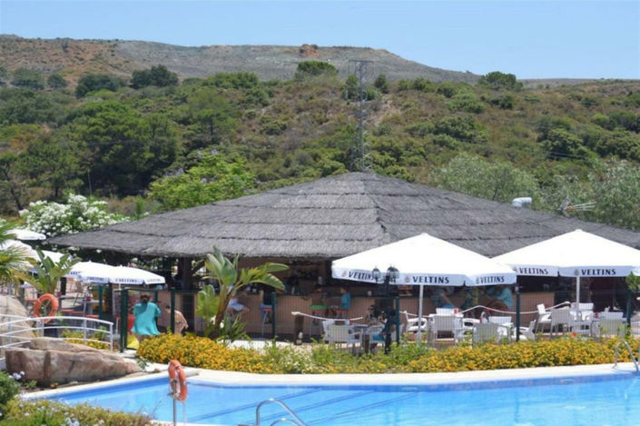 Image No.21-3 Bed Property for sale